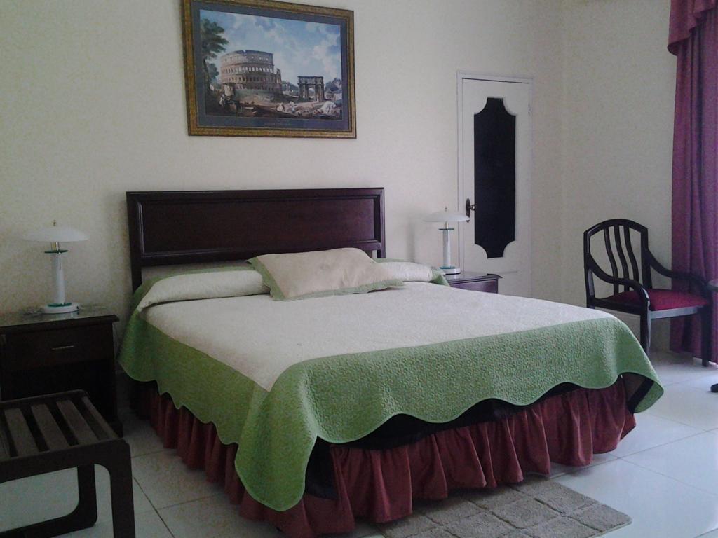 Luz Palace Hotel Tarija Room photo